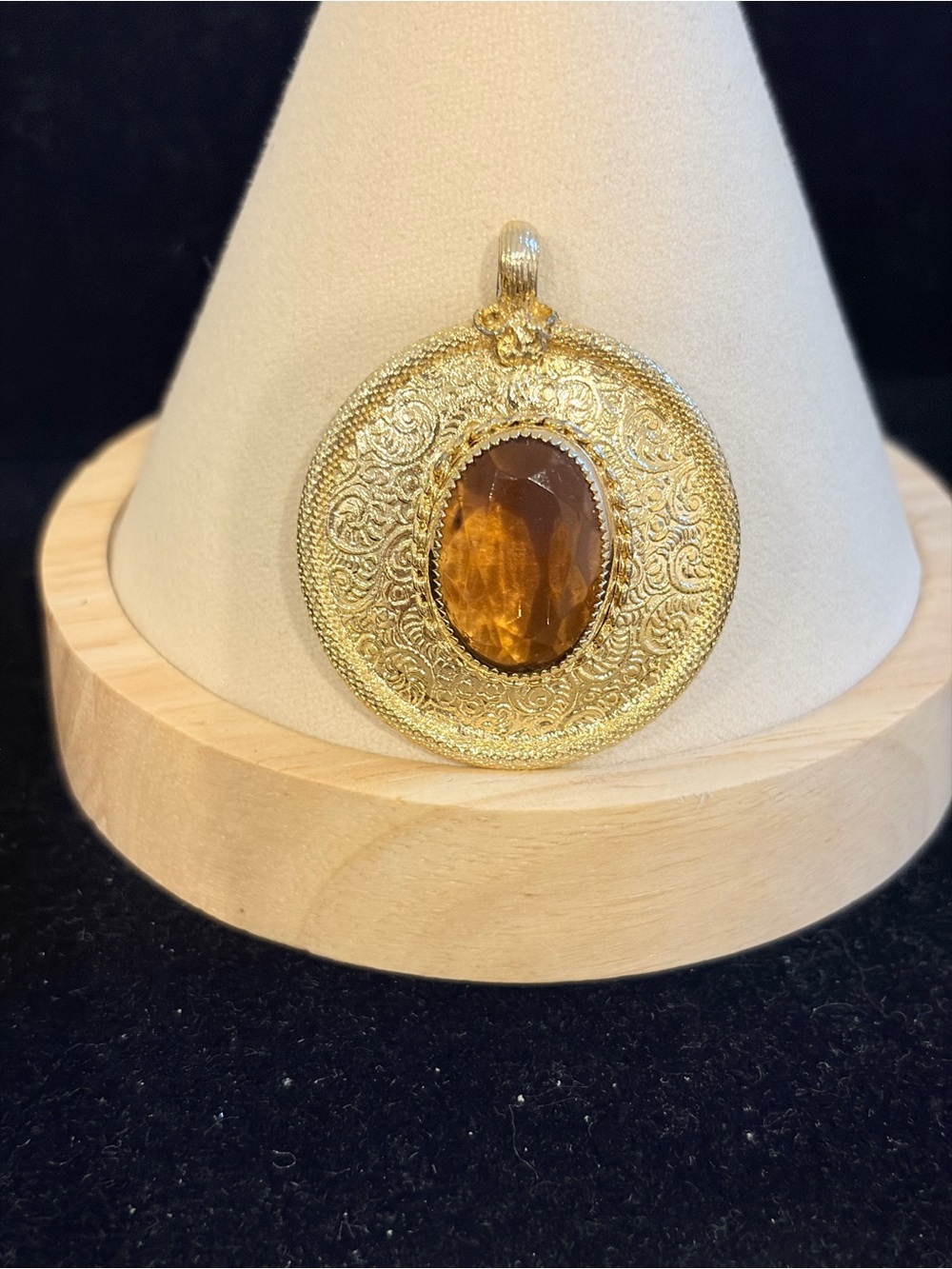 Vintage Emmons pendant